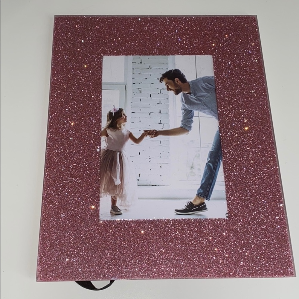 Picture frame - Picture 2 of 3